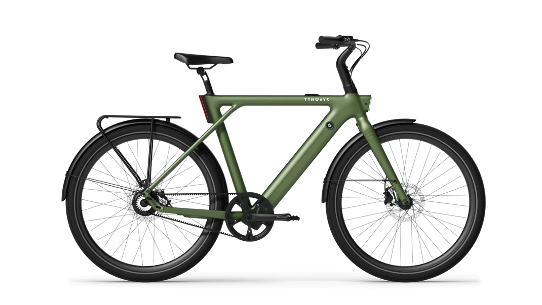 Tenways cgo009 e-bike equipped with a Speedbox, enhancing pedal assistance up to 38 km/h for a faster and smoother ride